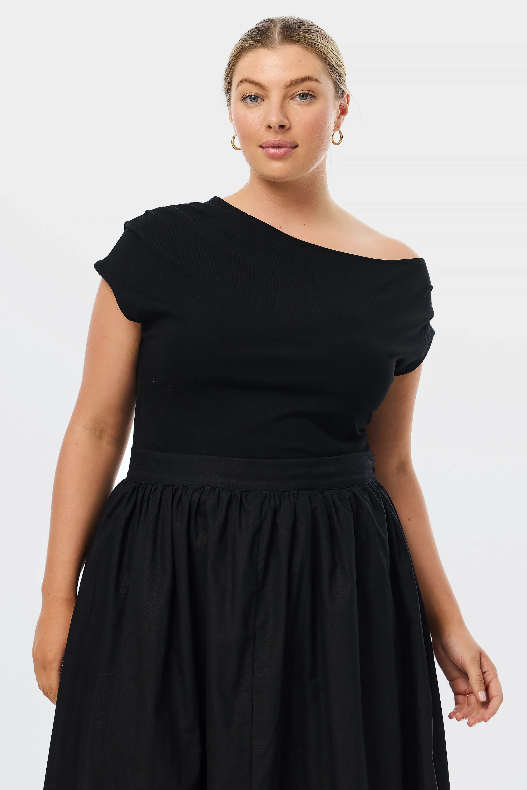 Asymmetric Jersey T-shirt - Black