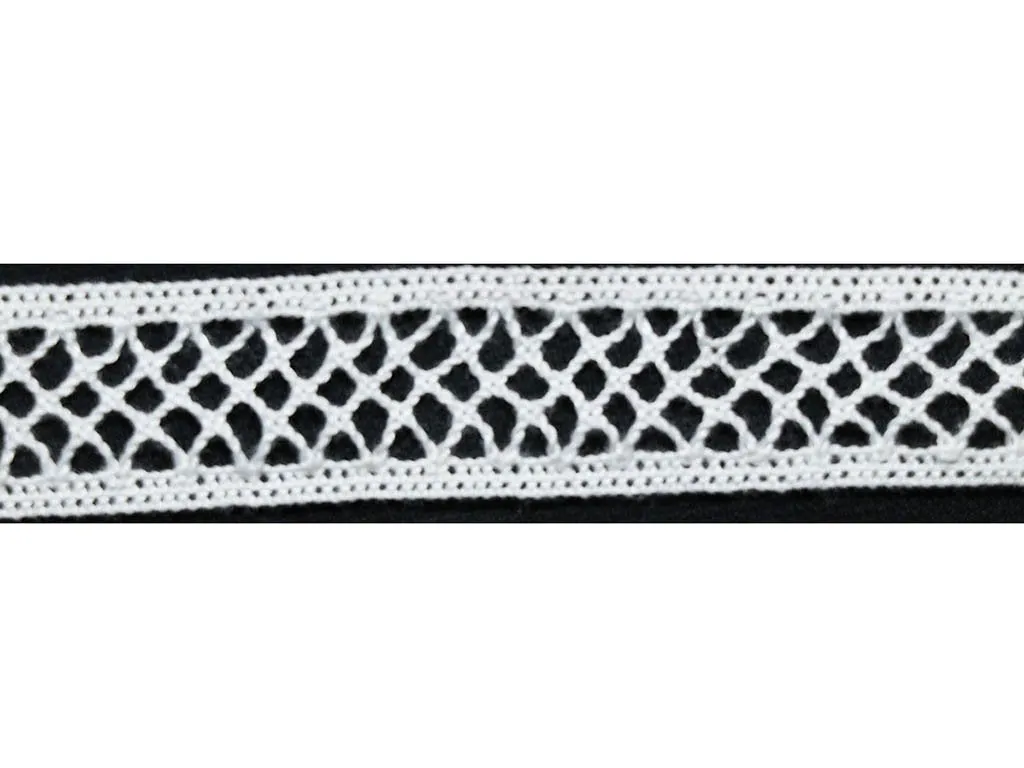 Dyeable Greige Design 657 Cotton Laces