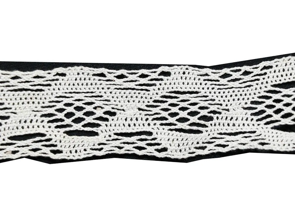 Dyeable Greige Design 900 Cotton Laces