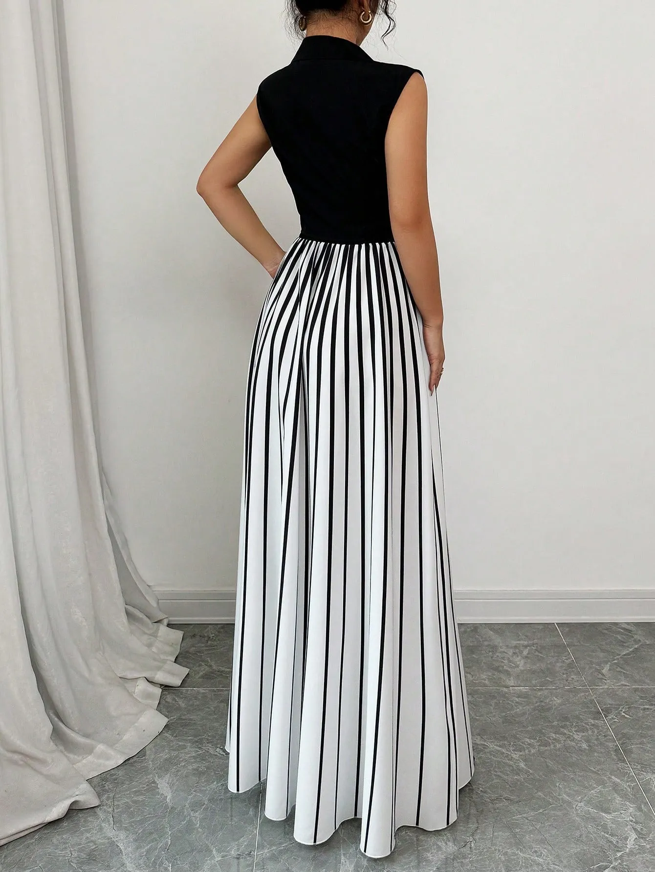 Women Solid Color Halter Neck Sleeveless Woven Top And Pleated Chiffon Skirt Set